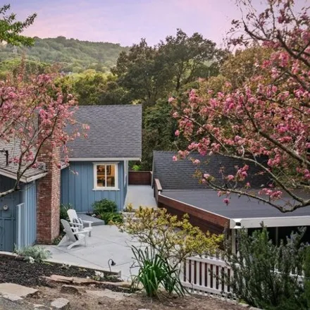 Buy this 4 bed house on 12 Orchard Road in Orinda, CA 94563