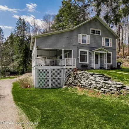 Buy this 4 bed house on 93 Hill Street in Harveys Lake, Luzerne County