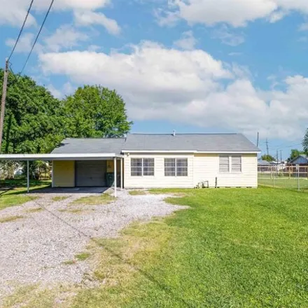 Buy this 3 bed house on 137 Allen Street in Houma, LA 70363