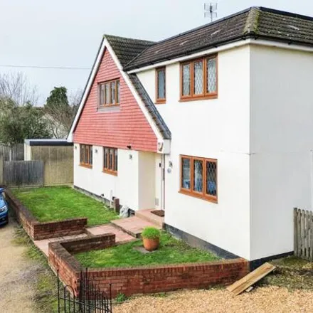 Buy this 4 bed house on unnamed road in Binfield, RG42 4AR