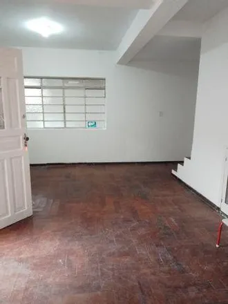 Rent this 3 bed house on Rua Renato de Ranieri in Vila Arapuá, São Paulo - SP