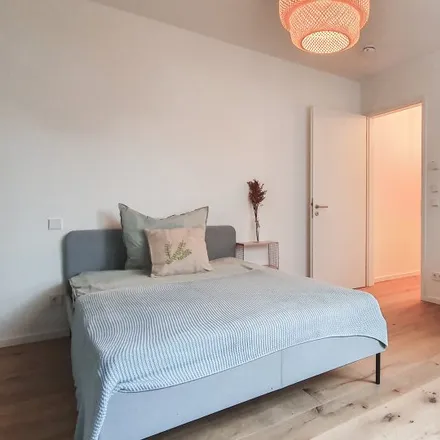 Rent this 4 bed room on Nazarethkirchstraße 51 in 13347 Berlin, Germany