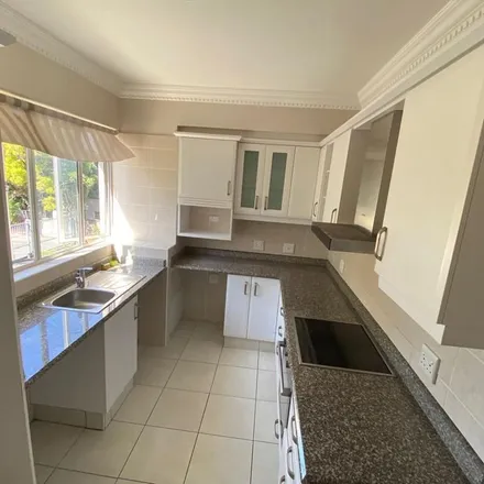 Rent this 2 bed apartment on Essenwood Crescent in Johannesburg Ward 112, Gauteng