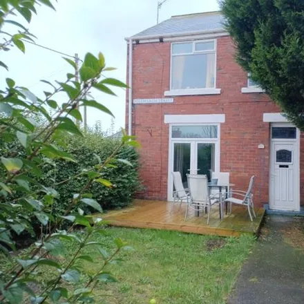 Buy this studio house on Grants Crescent in Seaham, SR7 7TQ