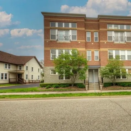 Buy this 2 bed condo on 50 Clinton Street in Mount Clemens, MI 48043