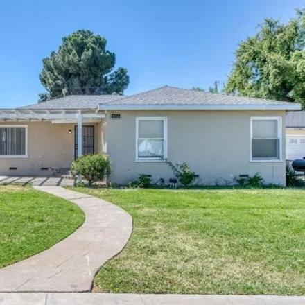 Buy this 3 bed house on 4832 East Nevada Avenue in Fresno, CA 93727