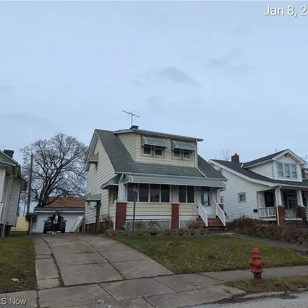 Rent this 3 bed house on 13805 Saybrook Avenue in Garfield Heights, OH 44105