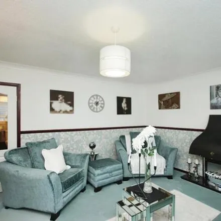 Image 5 - 27 Bibstone, Warmley, BS15 4JJ, United Kingdom - Apartment for sale