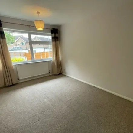 Image 2 - 23 Oakmere Close, Sandbach, CW11 1WN, United Kingdom - Apartment for rent