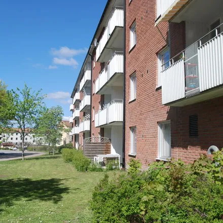 Image 2 - Eriksbergstandläkarna, Glimmervägen, 752 43 Uppsala, Sweden - Apartment for rent
