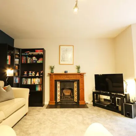 Image 5 - 27 Cotham Vale, Bristol, BS6 6HS, United Kingdom - Apartment for rent