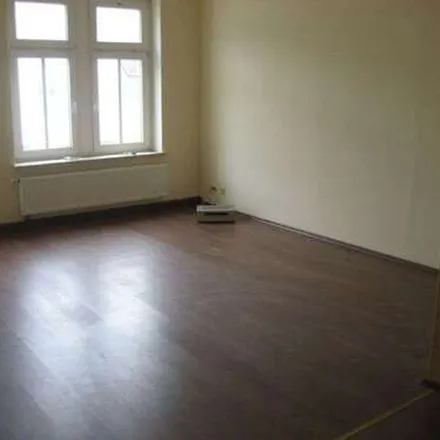 Image 3 - Scheubengrobsdorfer Straße 28, 07548 Gera, Germany - Apartment for rent