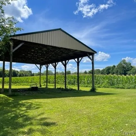 Image 3 - 12931 White Cemetery Road, Hannibal, Cayuga County, NY 13074, USA - Loft for sale