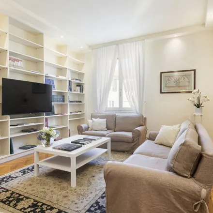 Rent this 3 bed apartment on Spezierie Palazzo Vecchio in Via Vacchereccia 9r, 50123 Florence FI