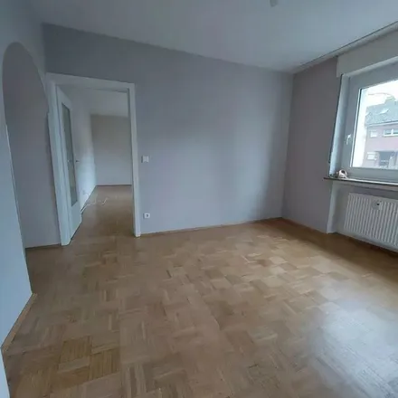Rent this 4 bed apartment on In der Feige 169 in 45699 Herten, Germany