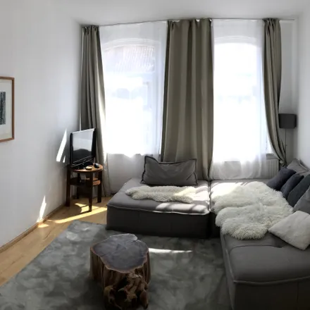Rent this 2 bed apartment on Querstraße 30 in 30519 Hanover, Germany