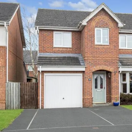 Buy this 4 bed house on Linden Way in Thorpe Willoughby, YO8 9ND