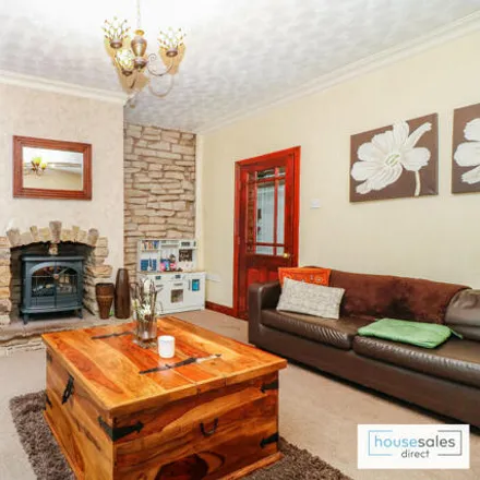 Image 2 - House of Mika Couture, Grove Street, Bolton, BL1 3PG, United Kingdom - Townhouse for sale