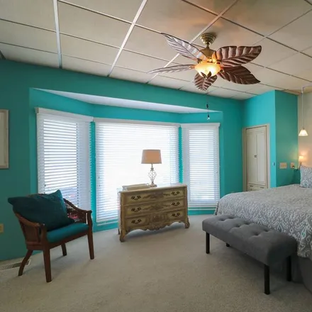 Rent this 2 bed house on Tybee Island in GA, 31328