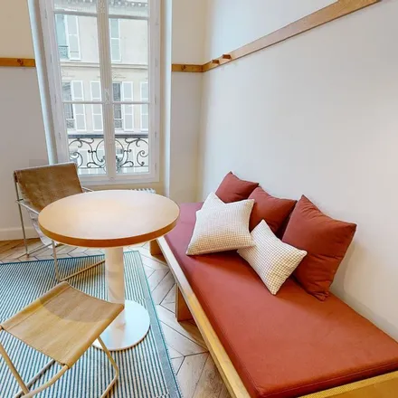 Image 7 - 10 Rue de Douai, 75009 Paris, France - Apartment for rent