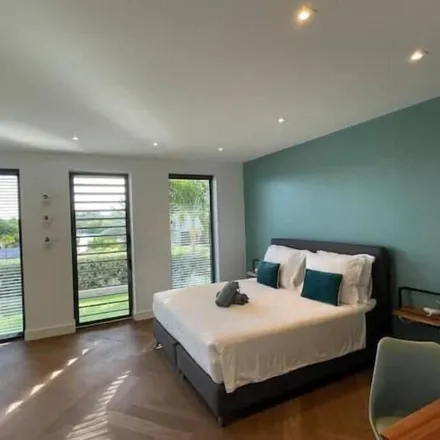 Rent this 1 bed house on Willemstad in Scharlooweg, 0000 NA