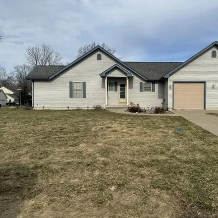 Image 2 - 11700 Magnolia Drive, Tittabawassee Township, MI 48623, USA - House for sale