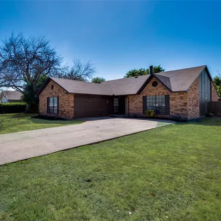 Buy this 3 bed house on 527 Magnolia Drive in Forney, TX 75126