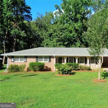 Rent this 3 bed house on 1372 Marydale Drive Southwest in Mountain Park, GA 30047