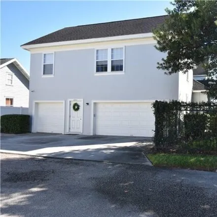 Rent this 1 bed apartment on 4359 Fox Street in Orlando, FL 32814