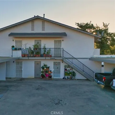 Buy this 8 bed house on 21213 Madre Street in Golden Hills, Kern County