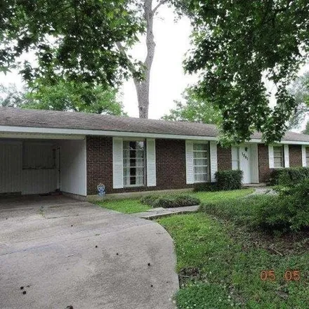 Rent this 3 bed house on 1259 Rodney Drive in Highland Road Estates, Baton Rouge