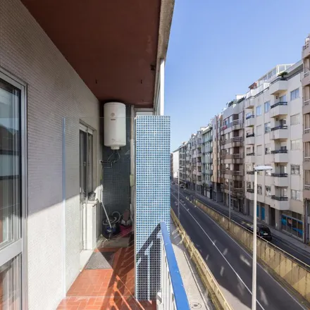 Image 7 - Climaestore, Rua de Faria Guimarães 715, 4200-191 Porto, Portugal - Apartment for rent