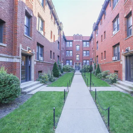 Rent this 1 bed apartment on 2627 North Spaulding Avenue