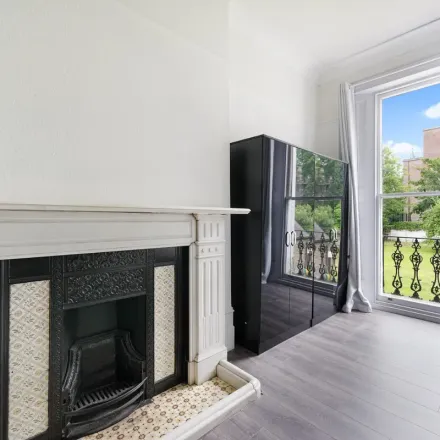 Rent this 1 bed apartment on 53 Highgate West Hill in London, N6 6BB