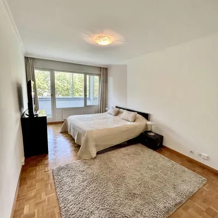 Rent this 2 bed apartment on Route de Chêne 116 in 1224 Chêne-Bougeries, Switzerland