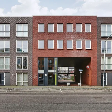 Rent this 1 bed apartment on Meerten Verhoffstraat 10-C12 in 4811 AT Breda, Netherlands