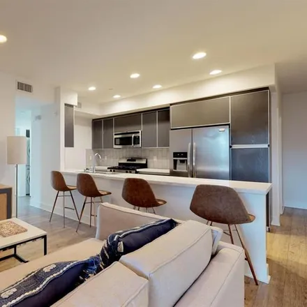 Image 3 - 1453 North Poinsettia Place, Los Angeles, CA 90046, USA - Room for rent