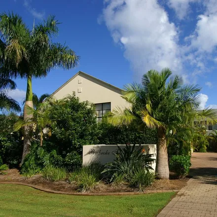 Rent this 3 bed townhouse on Harbour Dr at Boambee St in Harbour Drive, Coffs Harbour NSW 2450