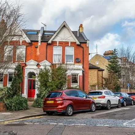 Buy this 1 bed apartment on Glebe Road in London, N8 7DD