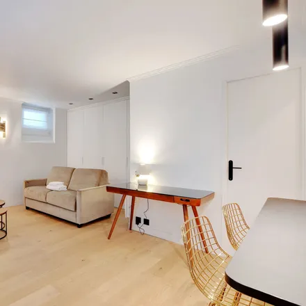 Rent this 1 bed apartment on 79 Avenue Bosquet in 75007 Paris, France