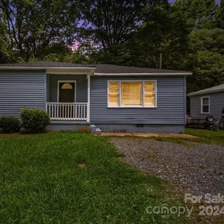 Buy this 3 bed house on 3053 Walter Street in Charlotte, NC 28208