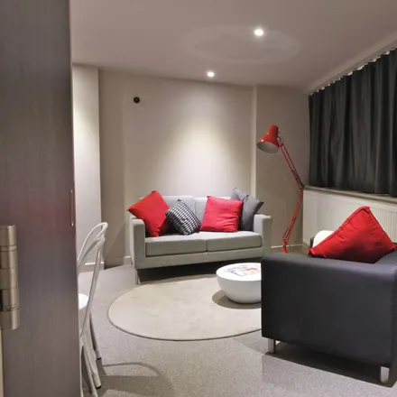 Image 7 - Hello Student Accommodation, Portobello House, Orange Street, Devonshire, Sheffield, S1 4AT, United Kingdom - Room for rent