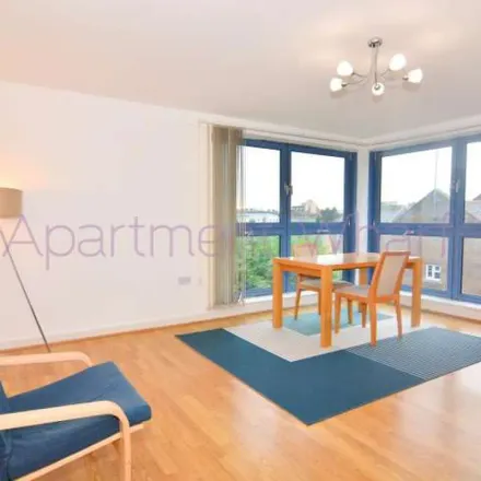 Image 2 - 1-71 Epping Close, Millwall, London, E14 9WG, United Kingdom - Apartment for rent