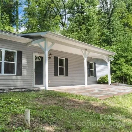 Buy this 3 bed house on 3295 Croydon Court in Burke County, NC 28655