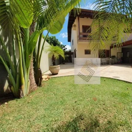 Buy this 5 bed house on Rua Geraldo Trefíglio in Cidade Universitária, Campinas - SP