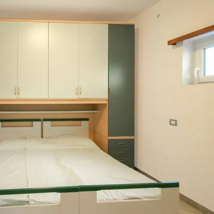 Rent this 2 bed apartment on 21016 Luino VA