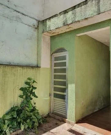 Rent this 3 bed house on Rua Mandaguari in Cocaia, Guarulhos - SP