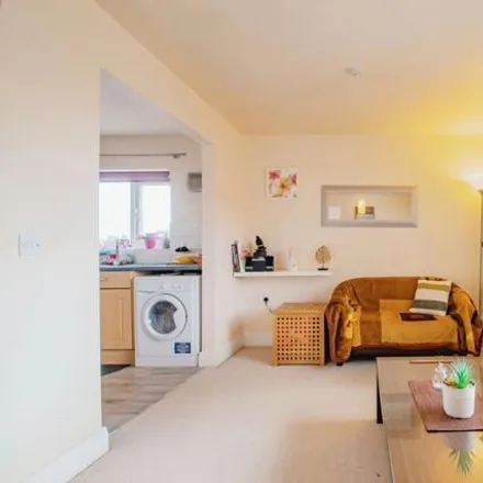 Image 5 - Eldon Place, Manchester, Greater Manchester, M30 - Apartment for sale