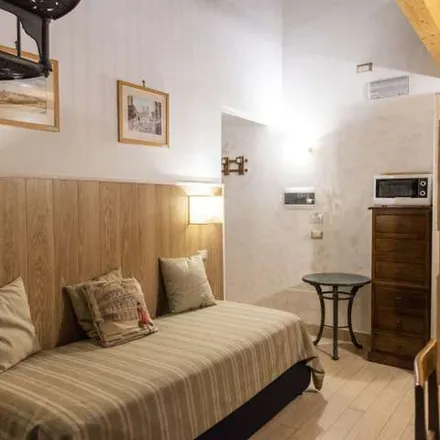 Image 3 - Fiori di Zucca, Via dei Sabelli, 147, 00185 Rome RM, Italy - Apartment for rent