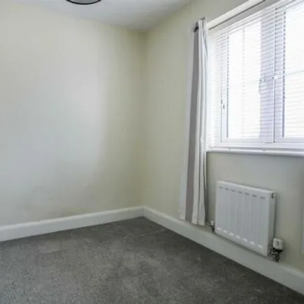 Image 6 - Brompton Drive, Bradford, BD10 0DQ, United Kingdom - Townhouse for rent